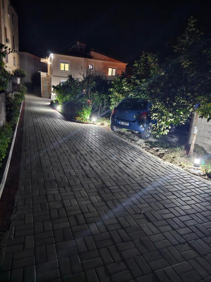 Aliaj Guest House Берат Экстерьер фото