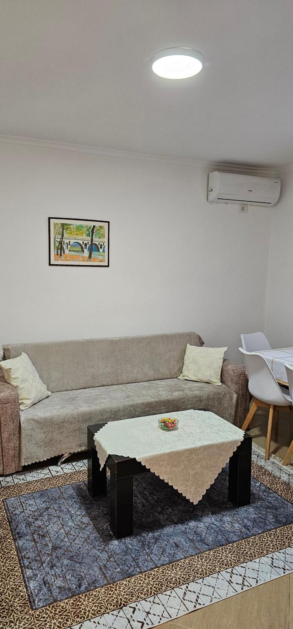 Aliaj Guest House Берат Экстерьер фото